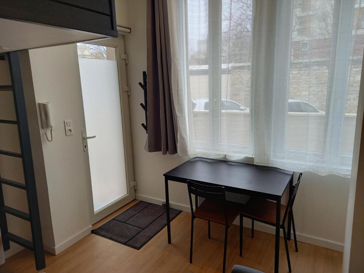 Studio Avec Terrasse En Residence Calme A Dijon. Екстериор снимка